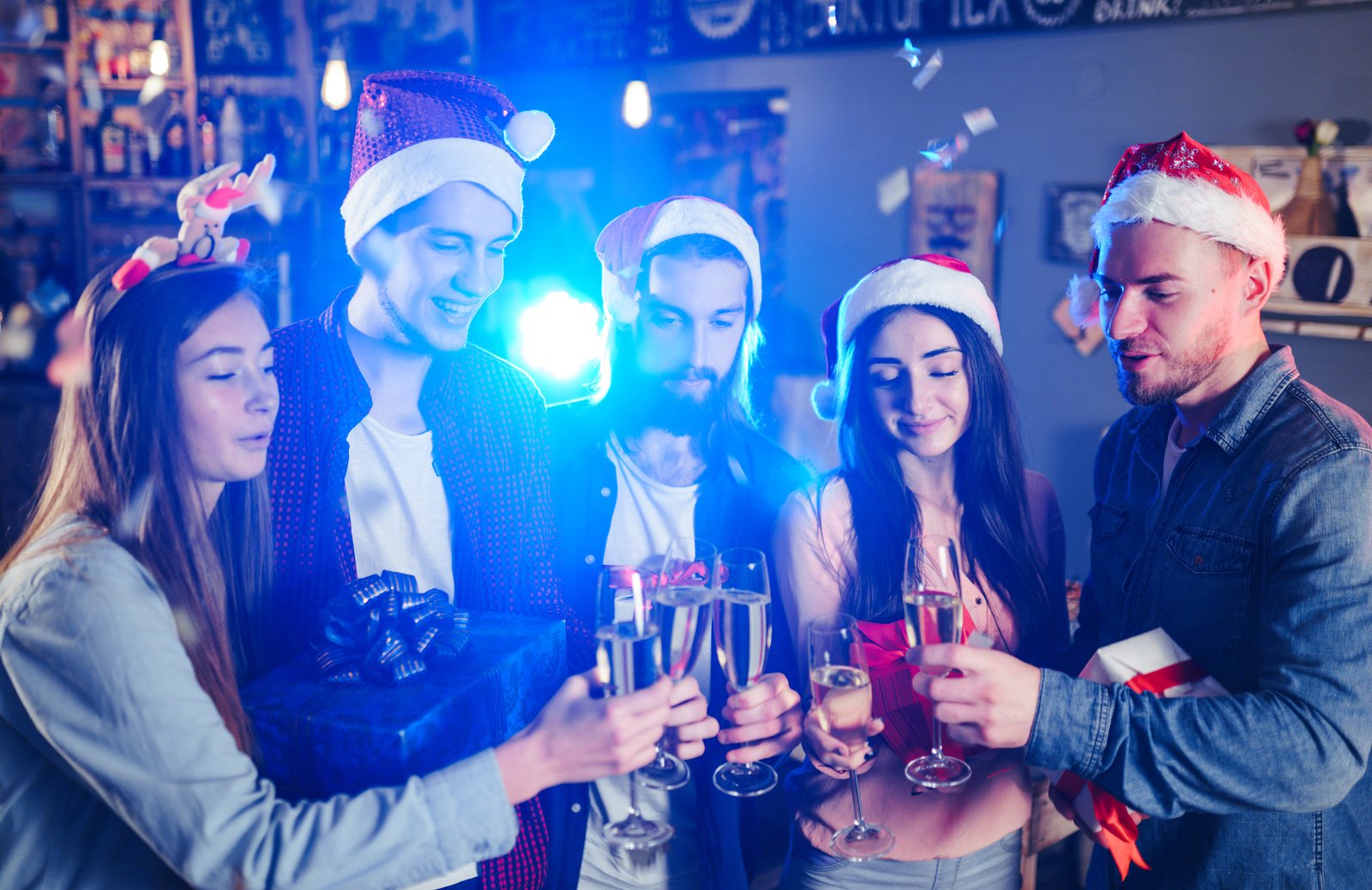 Corporate Christmas Party Bus Toronto — Safe, Fun and Professionally Organized