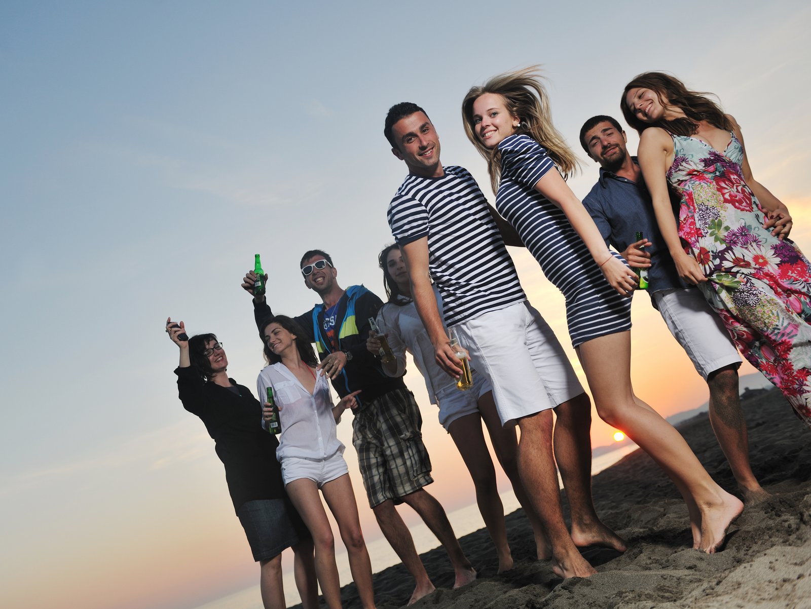Long Weekend Group Road Trips Ontario — Victoria Day, Canada Day and Civic Holiday by Charter Bus