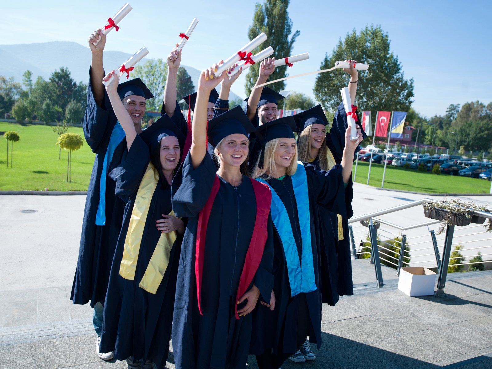 Graduation and Convocation Group Transportation — Getting Families to the Ceremony Together